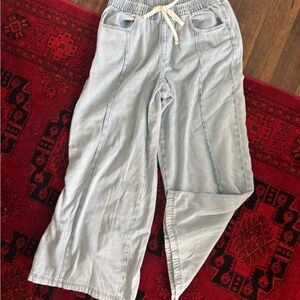 Universal Thread Light Blue Wide Leg Jeans